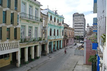 CASA MAURA ::: particuba.net + cubacasas.net •|• Habana Vieja